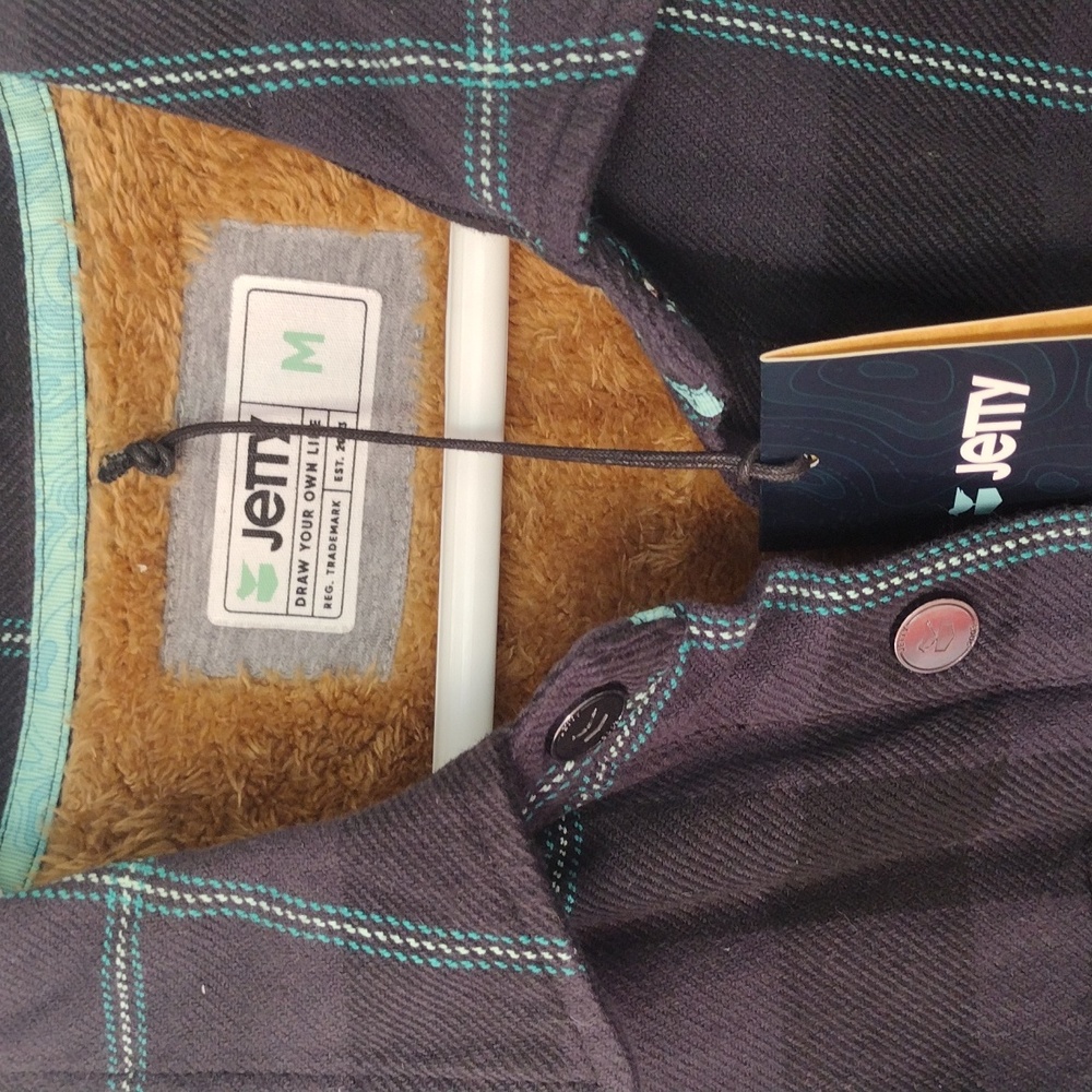 Flannel Shacket NWT - Picture 3 of 7
